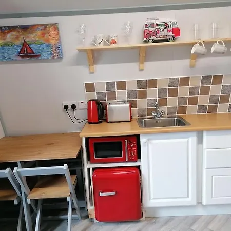 Teach Beag * Duncormick