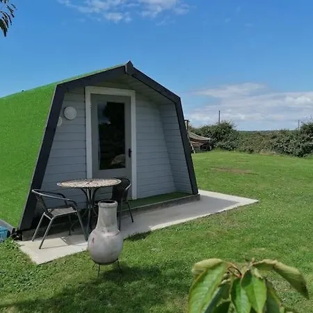 Teach Beag * Duncormick