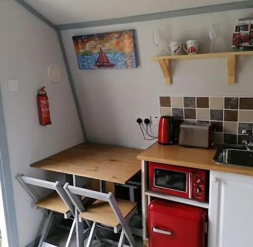 Teach Beag Duncormick